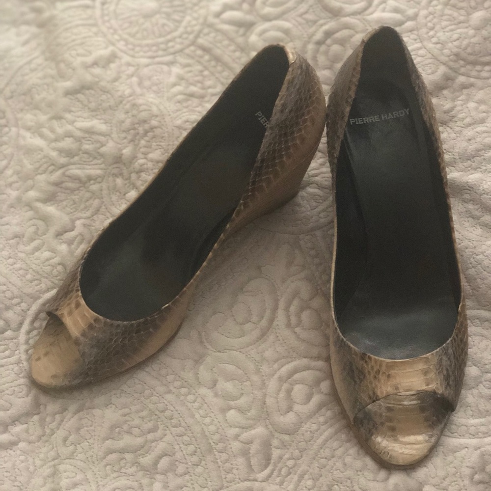 Pierre Hardy Perp-Toe Wedge Size 40